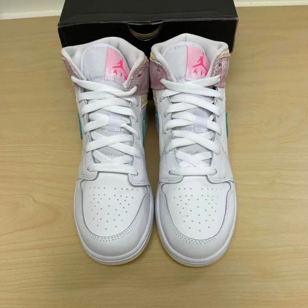 Nike Air Jordan 1 mid se gs ice cream paint drip - Picture 2 of 4